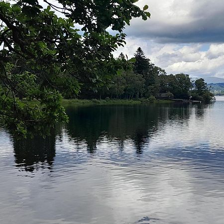 Ye Old'E Man Lake District Grange-Over-Sands Exterior foto
